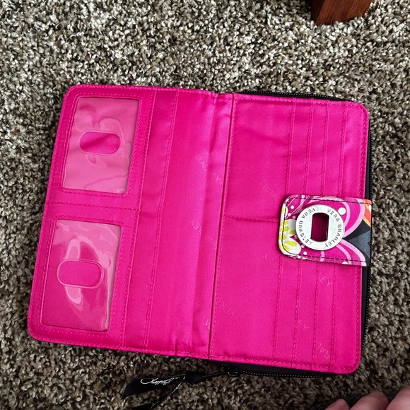 COPY - Small twist lock Vera Bradley wallet - Picture 4 of 4